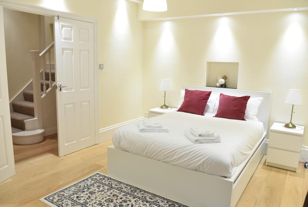 Luxton Apartments - Knightsbridge London Bagian luar foto
