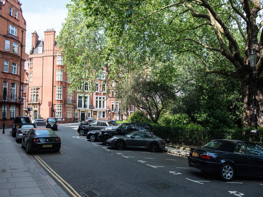 Luxton Apartments - Knightsbridge London Bagian luar foto